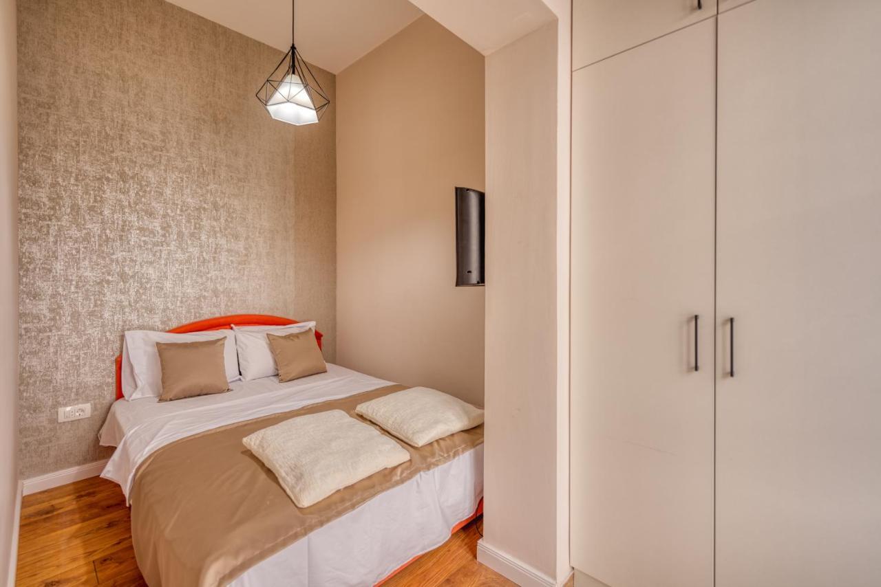 Apartments Vujosevic Тиват Экстерьер фото